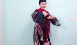 胡桃最新衣服爆料视频,时尚达人演绎街头潮流风