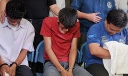 菲律宾网友爆料视频播放,视频揭露惊人真相，引发社会热议！