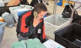 深圳快递小哥爆料视频,揭秘深圳快递行业幕后故事